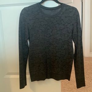 Lululemon Breeze by Long Sleeve (4)
